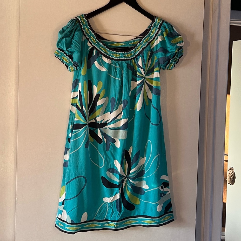 BCBG MAX AZRIA Floral Blue Silky Dress. Women’s size small.